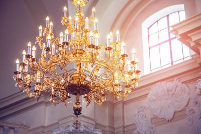 Install and Repair Chandelier Lights!